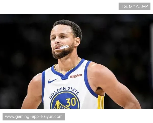 库里节奏点转换跳投入网，勇士再掀高潮